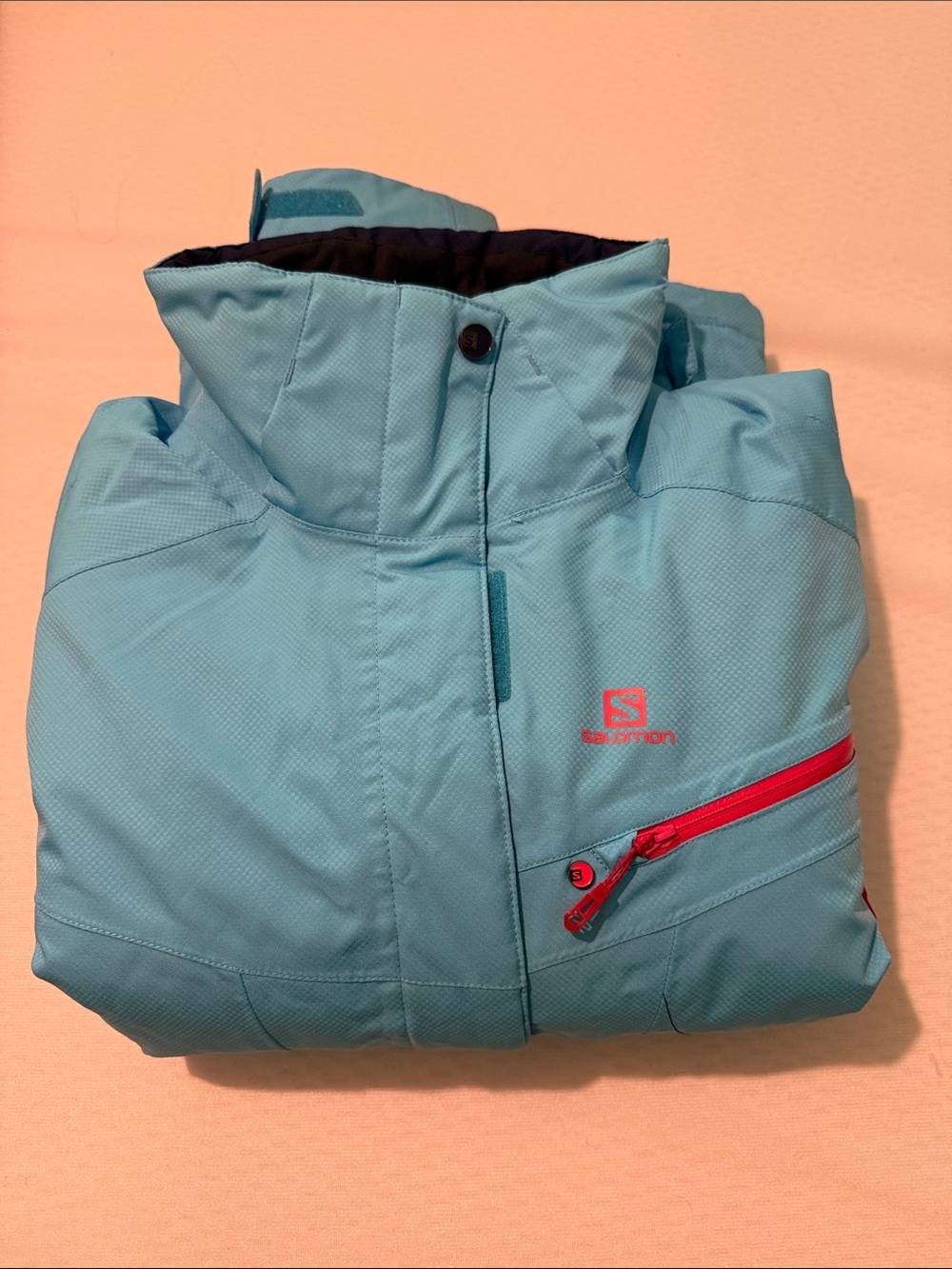 Salomon Women's Light Aqua Ski Jacket with Coral Zip Accents
